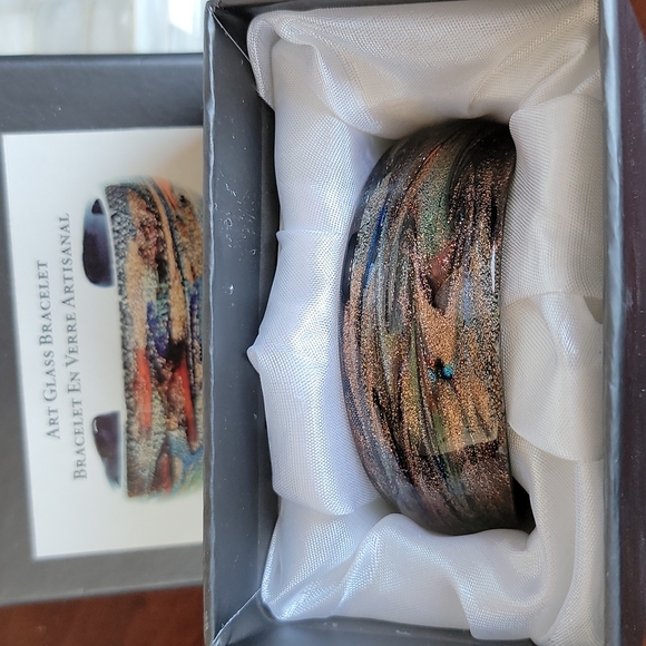 Pier 1 imports Art Glass Bracelet - Picture 3 of 4